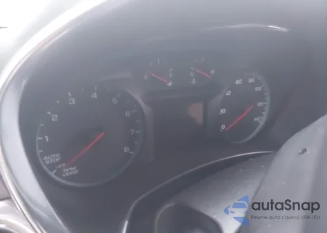 2018 Chevrolet Equinox Ls z USA, uszkodzony, nr VIN 3GNAXHEV8JS640221